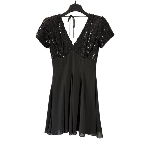 Vintage 80s Karen Okada Black Mini Dress Sequins V-Neck Size 7/8 Fit & Flare - Picture 1 of 9